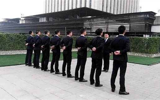 平湖持牌催收机构的正确打开方式：老司机教你避开这5大雷区